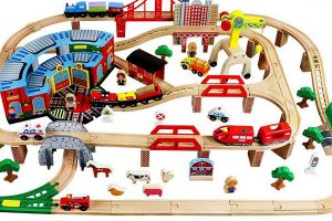 Ưu điểm nổi bật của đồ chơi mô hình đường ray bằng gỗ Melissa Doug