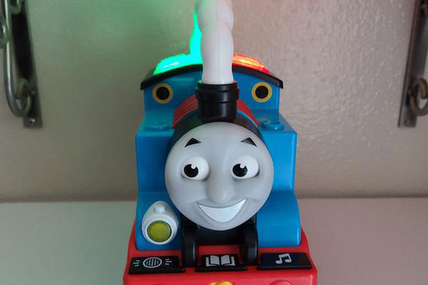 Giới thiệu nguồn gốc của đồ chơi xe lửa phát nhạc Thomas