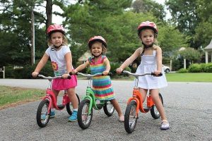 Xe đạp trẻ em là sản phẩm có kích thước nhỏ gọn dành cho trẻ sử dụng.