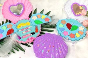 Đồ chơi trang điểm hình vỏ sò